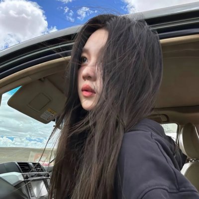 葛洛莉亚·贝尔
